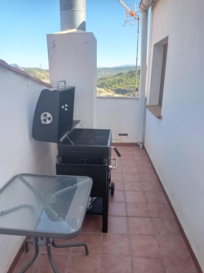 Casa Camille.Villares Elche De La Sierra Eksteriør billede